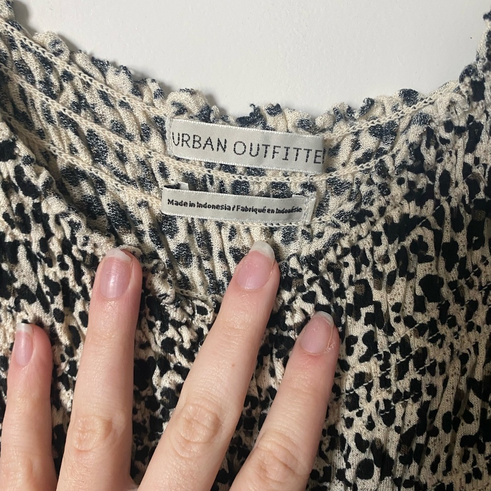 Urban Outfitters Top - Picture 3 of 3